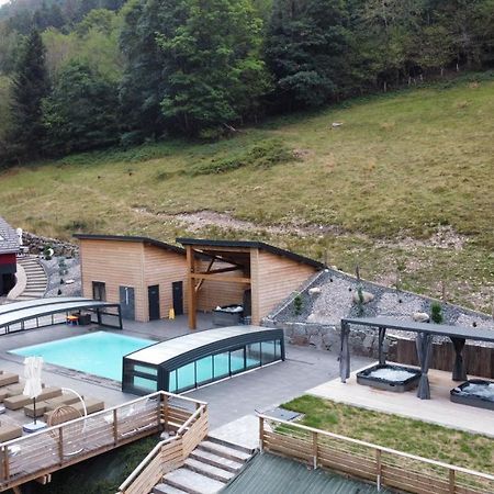 La Ferme De Rochesson, Jacuzzis & Piscine Commune Exteriör bild